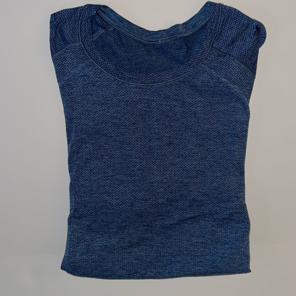 Lulu lemon short sleeve vented tee